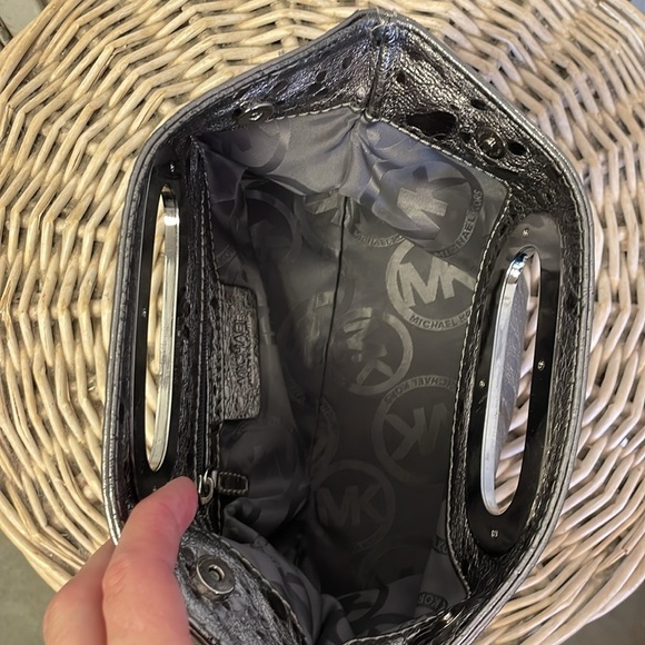 MK leather - Picture 5 of 11